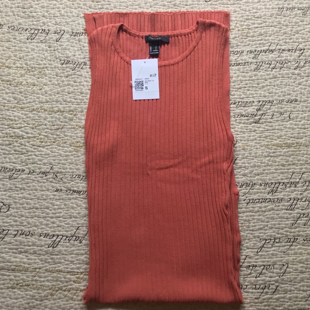 Forever21 Ribbed M-Slit Bodycon Dress